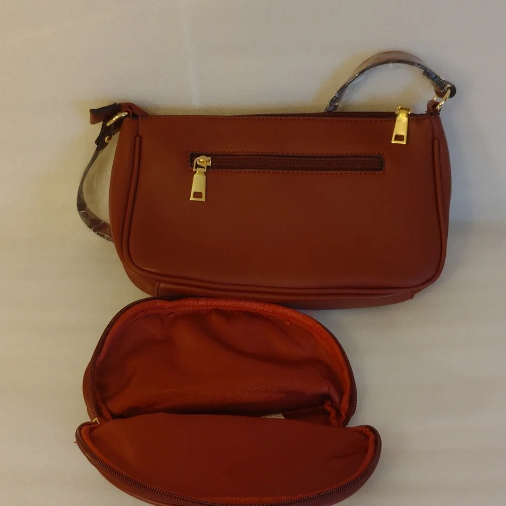 NEWHEY Wine and Beige Totes with Gold Hardware - Picture 5 of 8